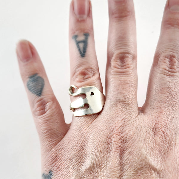 Filigree Elephant Ring – Super Silver