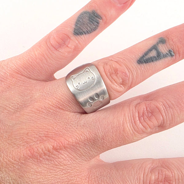 Japanese Cat Stainless Steel Spoon Ring by Midnight Jo teso