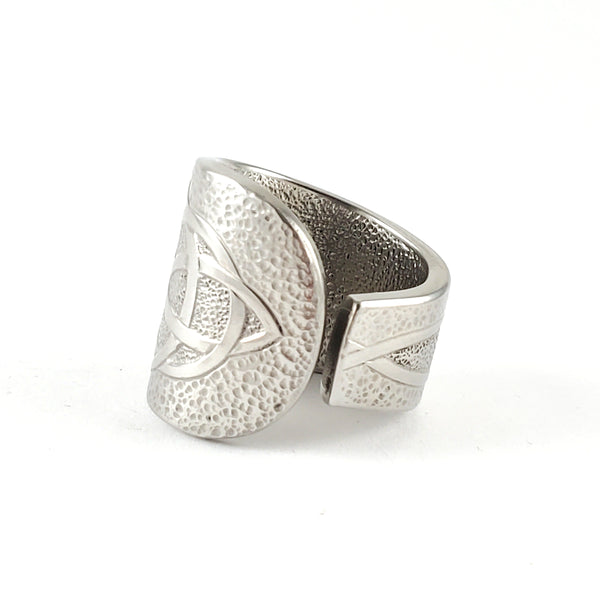 Celtic Spiral Stainless Steel Spoon Ring Midnight Jo liberty tabletop