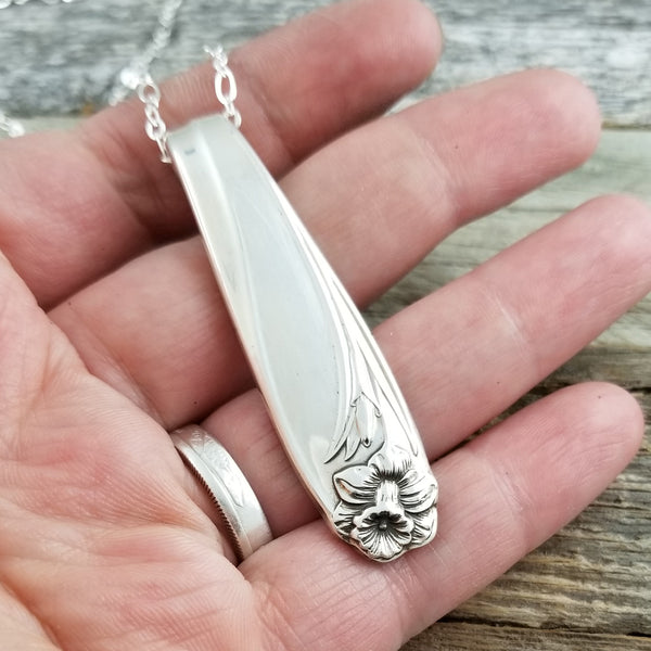 daffodil spoon necklace