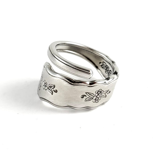 Oneida Floral Bouquet Stainless Steel Spoon Wrap Around Ring by midnight jo
