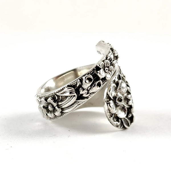 Kirk Stieff Repousse Sterling Silver Wrap Around Spoon Ring by Midnight Jo