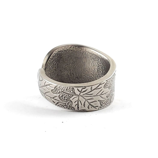 Maple Leaf Stainless Steel Spoon Ring Midnight Jo liberty tabletop