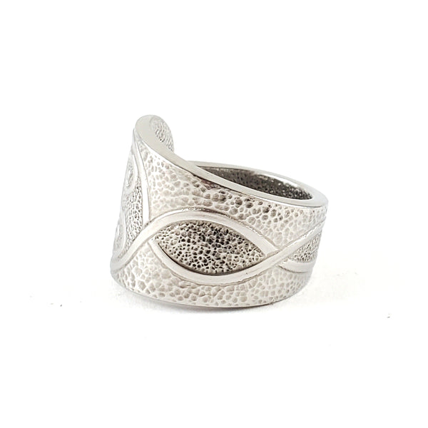 Triskeles Celtic Spiral Stainless Steel Spoon Ring Midnight Jo liberty tabletop